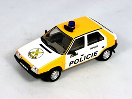 Skoda Favorit; Hongwell; 1:43